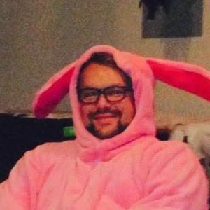 Meet your Posher, Adam